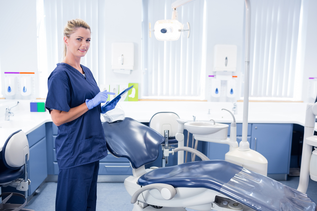 How Does Your Dental Assistant Salary Stack Up 2018 Update